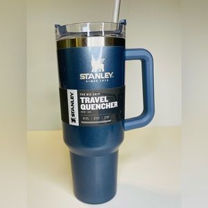 ✨New✨ Stanley Adventure 40oz Quencher Tumbler - MIDNIGHT PEARLESCENT BLUE TARGET